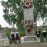 Памятник воинам погибшим в годы ВОВ в с. Шадымо Рыскино.