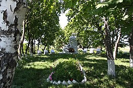 Памятник погибшим воинам в годы Великой Отечественной войны.